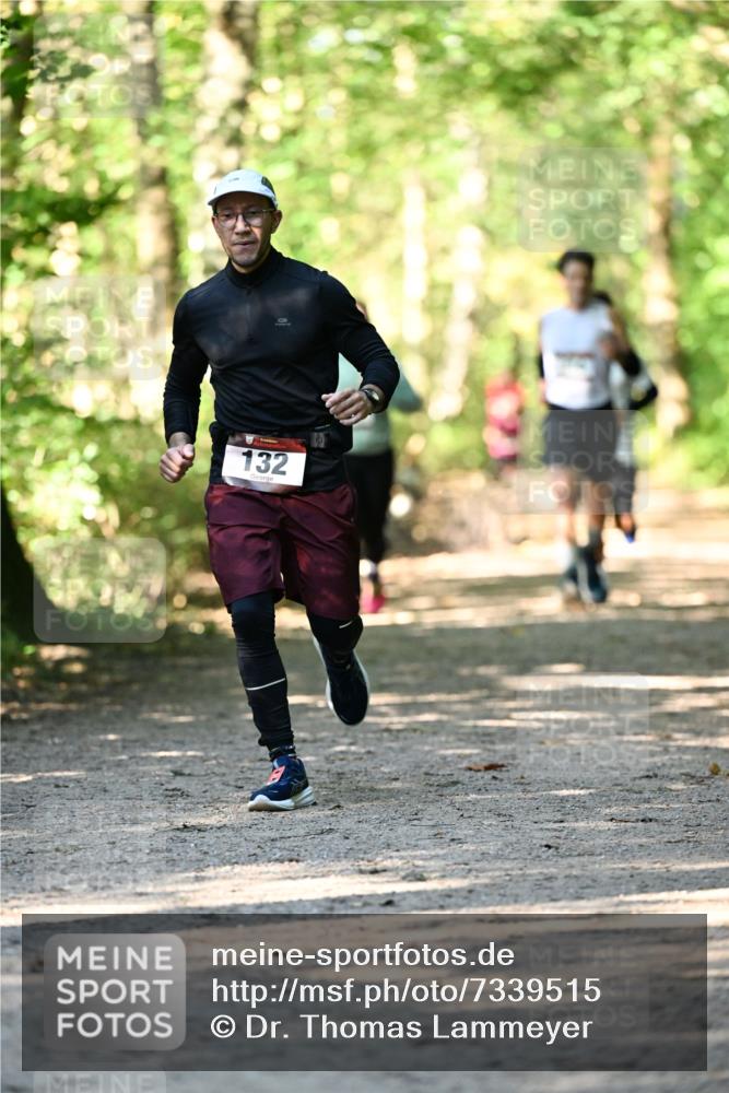 06.10.2024 - Bramfelder Halbmarathon 2024 Dr. Thomas Lammeyer http://msf.ph/oto/7339515 06.10.2024 10:34:21 Laufen 132 meine-sportfotos.de