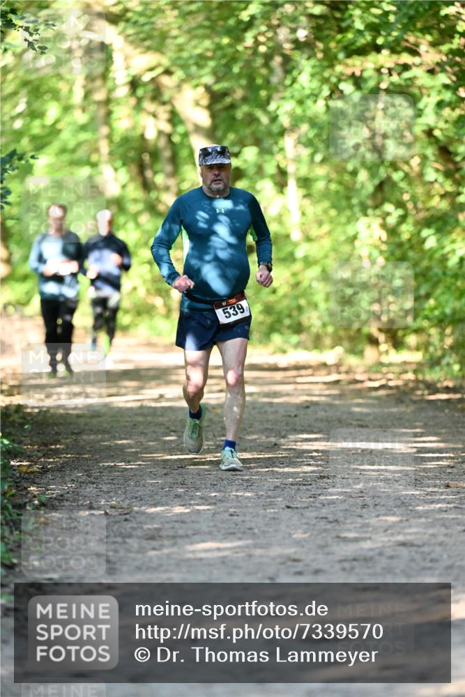 06.10.2024 - Bramfelder Halbmarathon 2024 Dr. Thomas Lammeyer http://msf.ph/oto/7339570 06.10.2024 10:35:22 Laufen 539 meine-sportfotos.de
