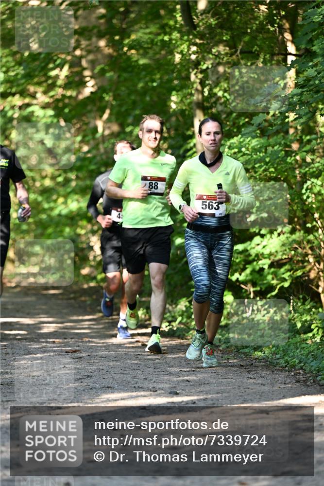 06.10.2024 - Bramfelder Halbmarathon 2024 Dr. Thomas Lammeyer http://msf.ph/oto/7339724 06.10.2024 10:36:48 Laufen 4, 88, 563 meine-sportfotos.de