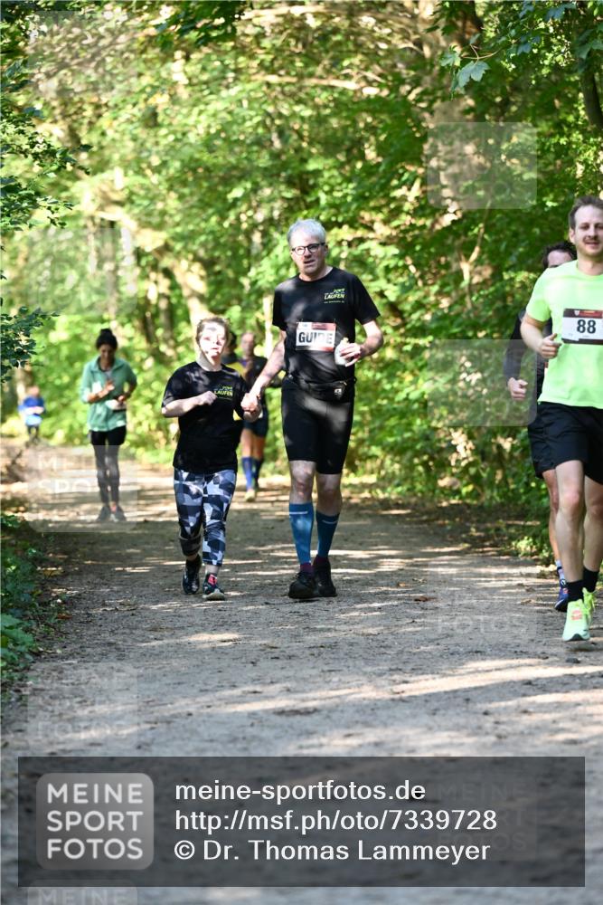 06.10.2024 - Bramfelder Halbmarathon 2024 Dr. Thomas Lammeyer http://msf.ph/oto/7339728 06.10.2024 10:36:49 Laufen 88 meine-sportfotos.de