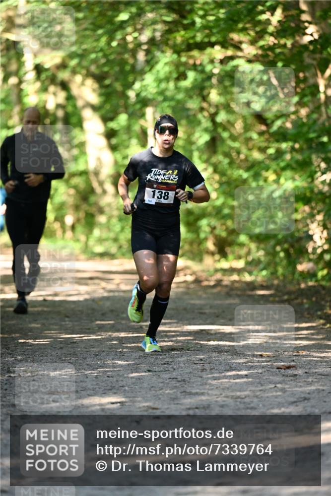 06.10.2024 - Bramfelder Halbmarathon 2024 Dr. Thomas Lammeyer http://msf.ph/oto/7339764 06.10.2024 10:37:16 Laufen 102, 138 meine-sportfotos.de