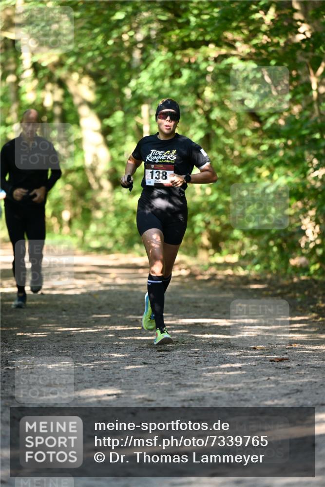 06.10.2024 - Bramfelder Halbmarathon 2024 Dr. Thomas Lammeyer http://msf.ph/oto/7339765 06.10.2024 10:37:16 Laufen 138, 102 meine-sportfotos.de