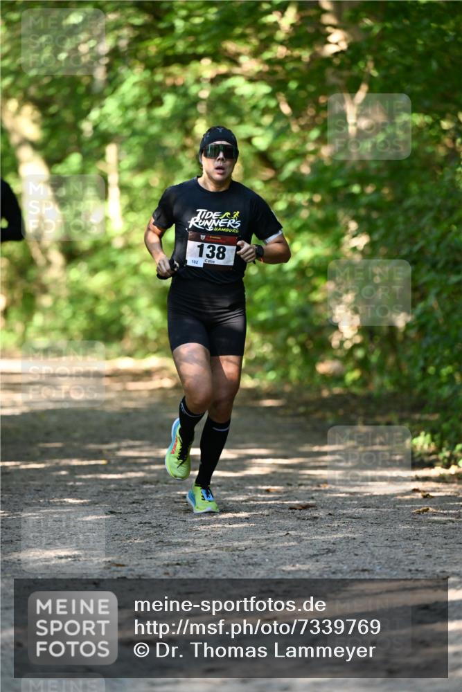06.10.2024 - Bramfelder Halbmarathon 2024 Dr. Thomas Lammeyer http://msf.ph/oto/7339769 06.10.2024 10:37:16 Laufen 102, 138 meine-sportfotos.de