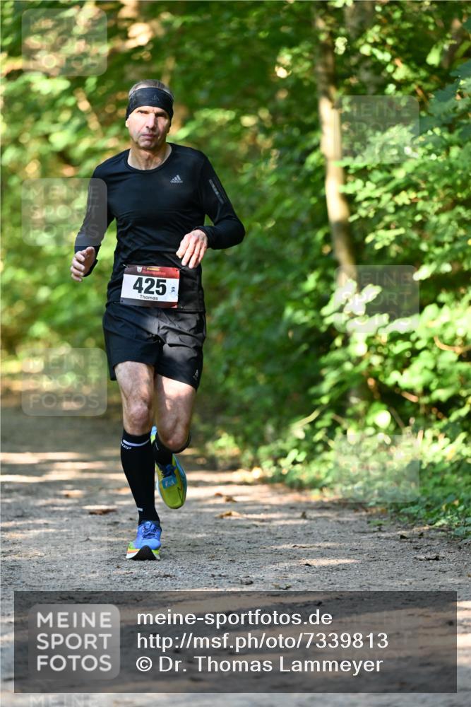 06.10.2024 - Bramfelder Halbmarathon 2024 Dr. Thomas Lammeyer http://msf.ph/oto/7339813 06.10.2024 10:38:17 Laufen 425 meine-sportfotos.de