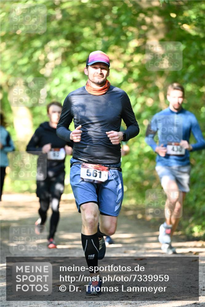 06.10.2024 - Bramfelder Halbmarathon 2024 Dr. Thomas Lammeyer http://msf.ph/oto/7339959 06.10.2024 10:40:26 Laufen 561 meine-sportfotos.de