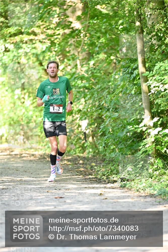 06.10.2024 - Bramfelder Halbmarathon 2024 Dr. Thomas Lammeyer http://msf.ph/oto/7340083 06.10.2024 10:41:40 Laufen 142 meine-sportfotos.de
