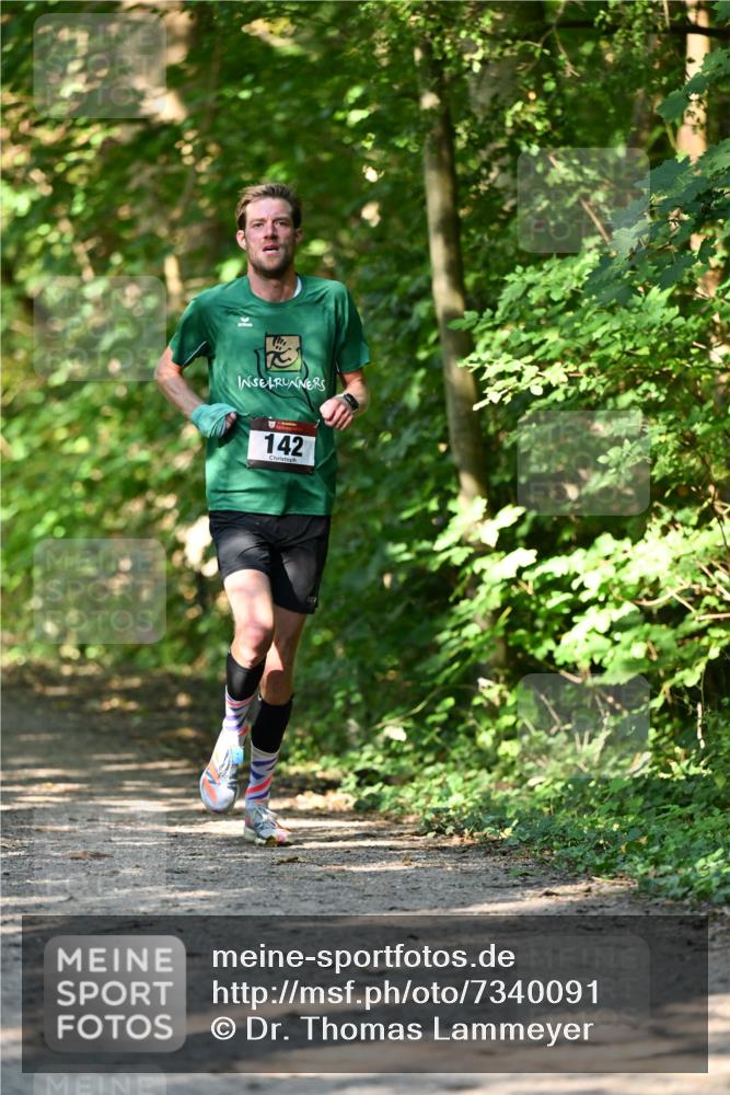 06.10.2024 - Bramfelder Halbmarathon 2024 Dr. Thomas Lammeyer http://msf.ph/oto/7340091 06.10.2024 10:41:41 Laufen 142 meine-sportfotos.de