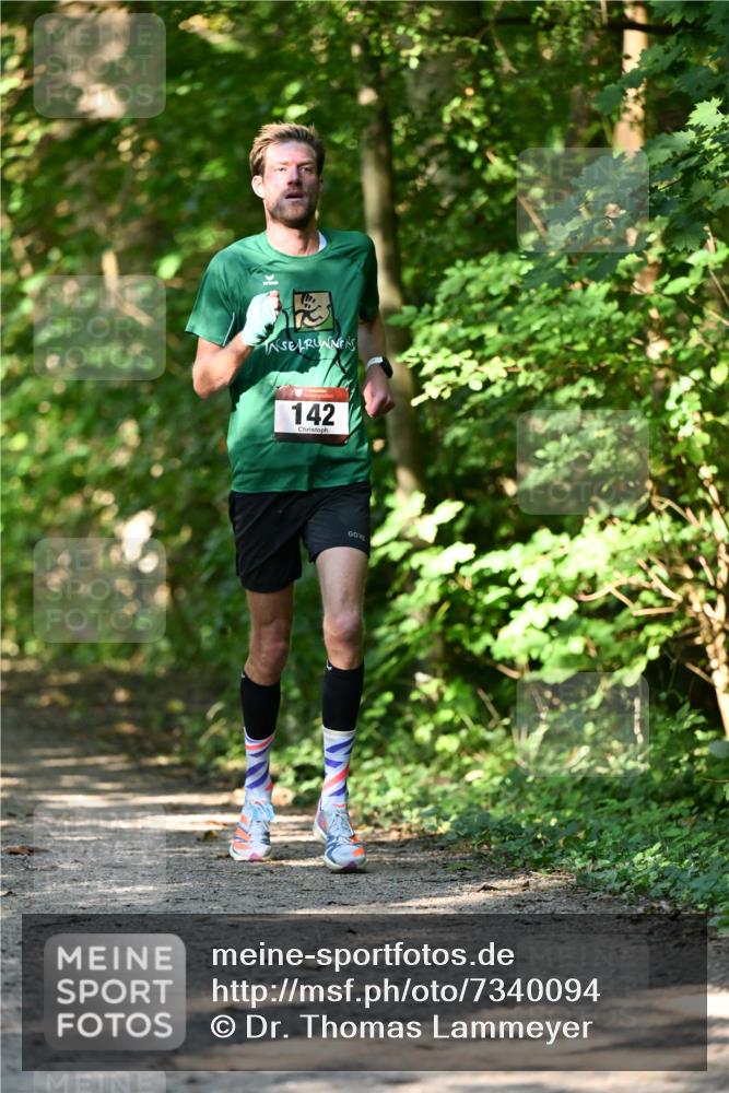 06.10.2024 - Bramfelder Halbmarathon 2024 Dr. Thomas Lammeyer http://msf.ph/oto/7340094 06.10.2024 10:41:42 Laufen 142 meine-sportfotos.de
