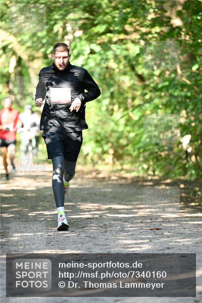 06.10.2024 - Bramfelder Halbmarathon 2024 Dr. Thomas Lammeyer http://msf.ph/oto/7340160 06.10.2024 10:42:00 Laufen  meine-sportfotos.de