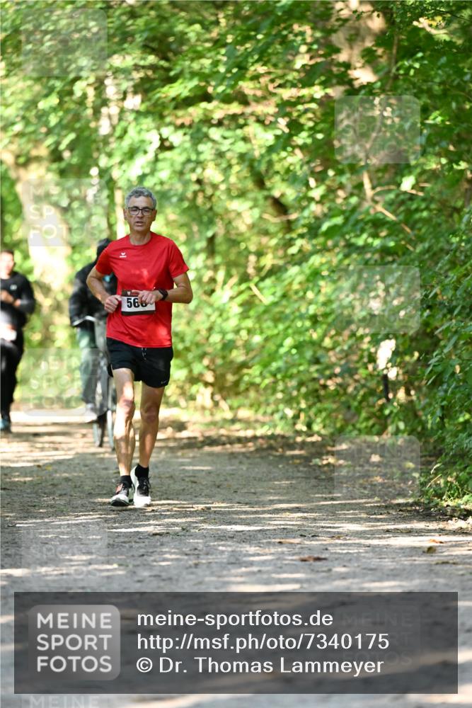 06.10.2024 - Bramfelder Halbmarathon 2024 Dr. Thomas Lammeyer http://msf.ph/oto/7340175 06.10.2024 10:42:04 Laufen 56 meine-sportfotos.de