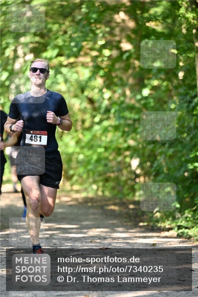 06.10.2024 - Bramfelder Halbmarathon 2024 Dr. Thomas Lammeyer http://msf.ph/oto/7340235 06.10.2024 10:42:17 Laufen 481 meine-sportfotos.de