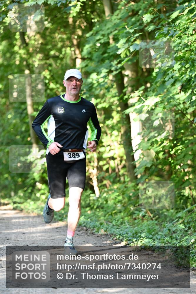 06.10.2024 - Bramfelder Halbmarathon 2024 Dr. Thomas Lammeyer http://msf.ph/oto/7340274 06.10.2024 10:42:26 Laufen 389 meine-sportfotos.de