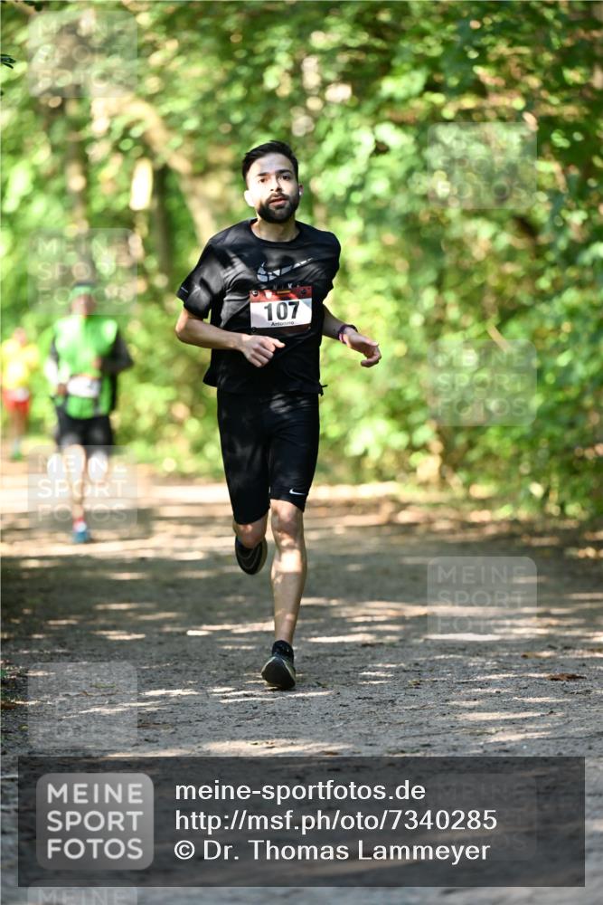 06.10.2024 - Bramfelder Halbmarathon 2024 Dr. Thomas Lammeyer http://msf.ph/oto/7340285 06.10.2024 10:42:36 Laufen 107 meine-sportfotos.de