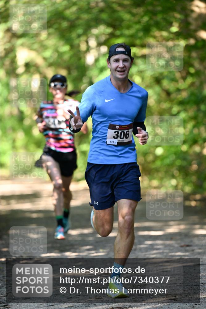 06.10.2024 - Bramfelder Halbmarathon 2024 Dr. Thomas Lammeyer http://msf.ph/oto/7340377 06.10.2024 10:43:09 Laufen 172, 306 meine-sportfotos.de