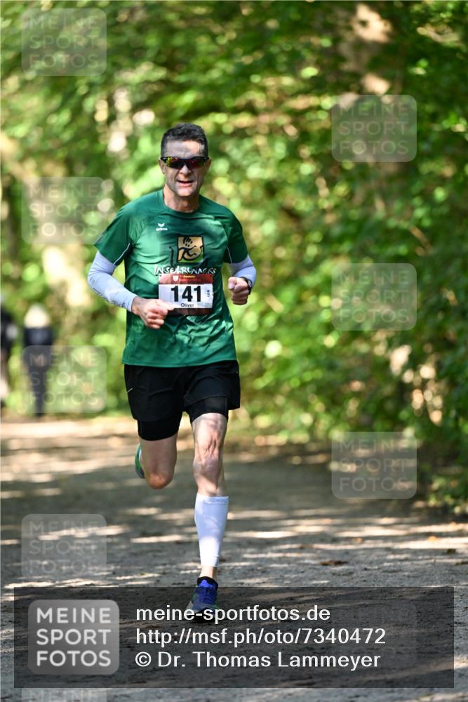 06.10.2024 - Bramfelder Halbmarathon 2024 Dr. Thomas Lammeyer http://msf.ph/oto/7340472 06.10.2024 10:44:01 Laufen 141 meine-sportfotos.de
