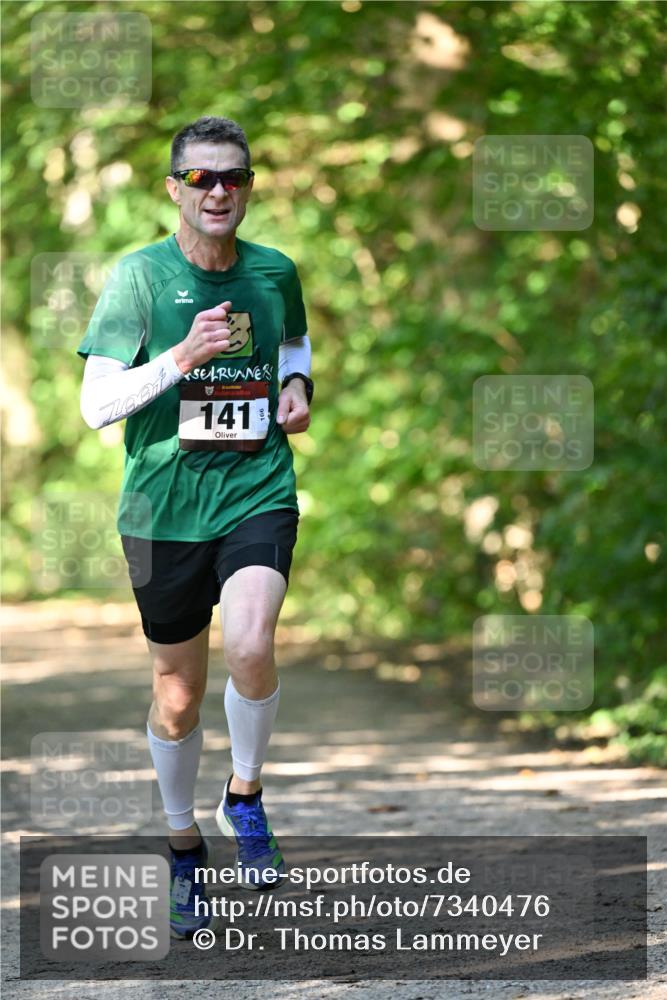 06.10.2024 - Bramfelder Halbmarathon 2024 Dr. Thomas Lammeyer http://msf.ph/oto/7340476 06.10.2024 10:44:02 Laufen 141 meine-sportfotos.de