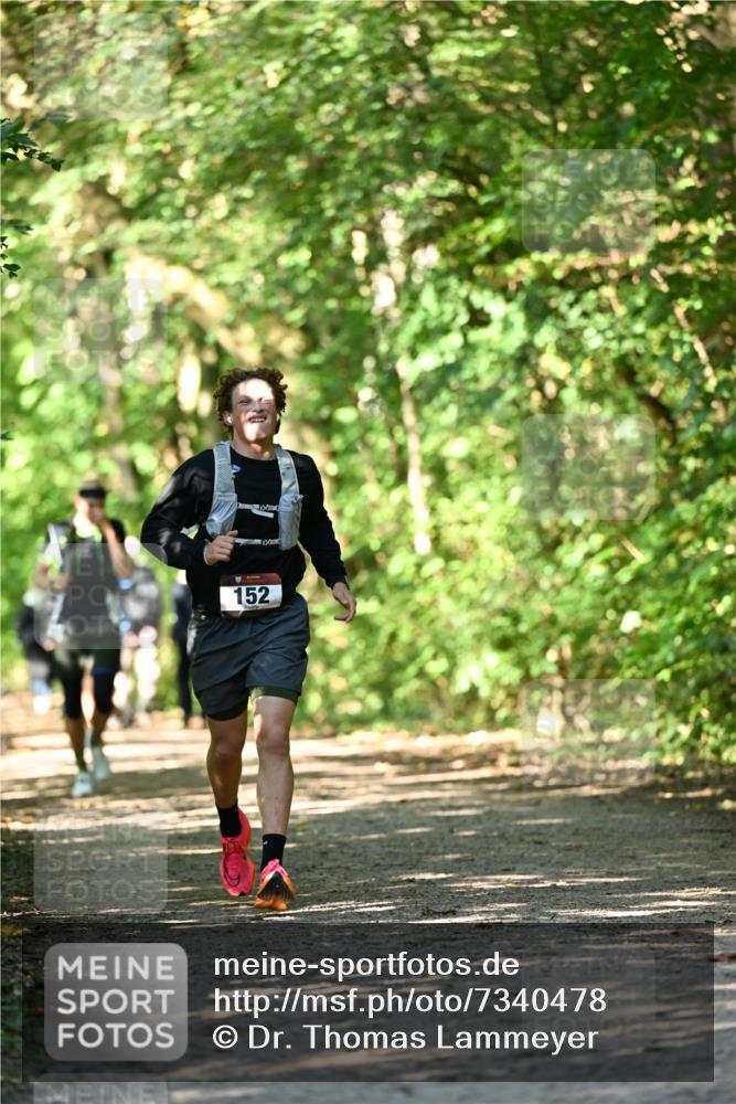 06.10.2024 - Bramfelder Halbmarathon 2024 Dr. Thomas Lammeyer http://msf.ph/oto/7340478 06.10.2024 10:44:06 Laufen 152 meine-sportfotos.de