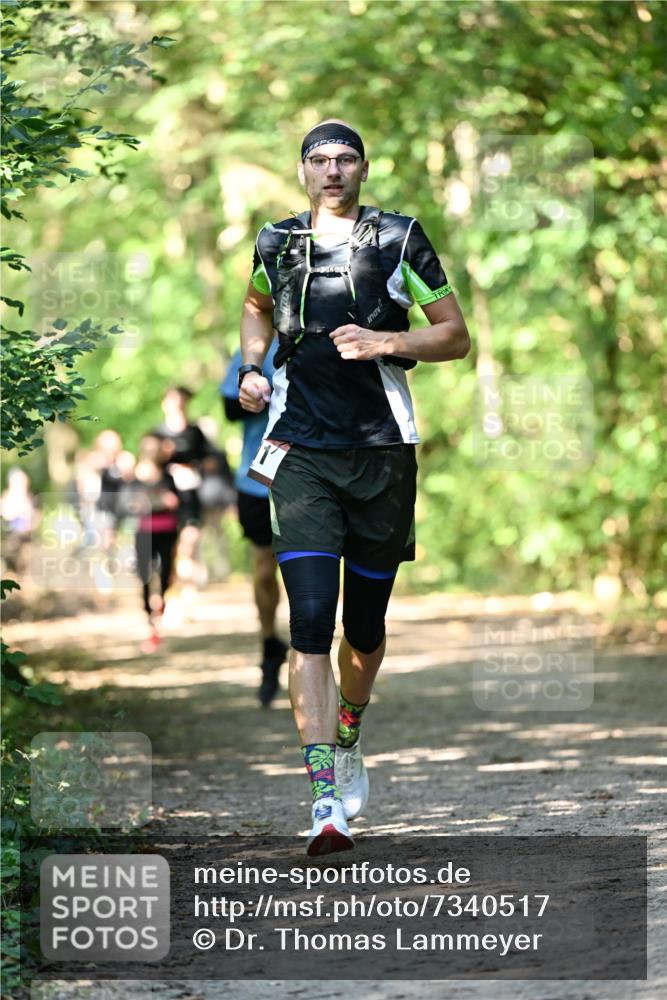 06.10.2024 - Bramfelder Halbmarathon 2024 Dr. Thomas Lammeyer http://msf.ph/oto/7340517 06.10.2024 10:44:13 Laufen  meine-sportfotos.de