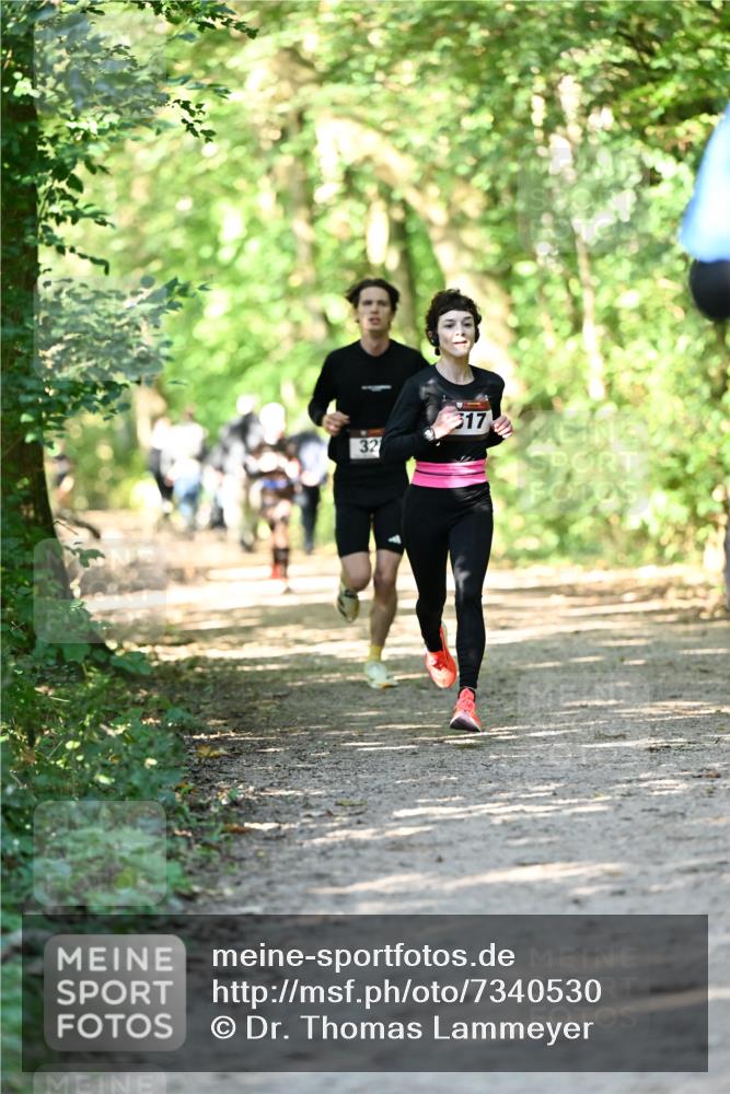 06.10.2024 - Bramfelder Halbmarathon 2024 Dr. Thomas Lammeyer http://msf.ph/oto/7340530 06.10.2024 10:44:18 Laufen 32, 317 meine-sportfotos.de