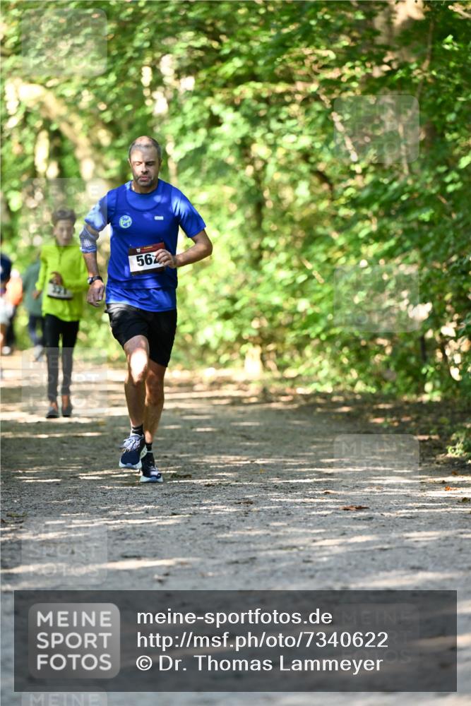 06.10.2024 - Bramfelder Halbmarathon 2024 Dr. Thomas Lammeyer http://msf.ph/oto/7340622 06.10.2024 10:45:14 Laufen 56 meine-sportfotos.de