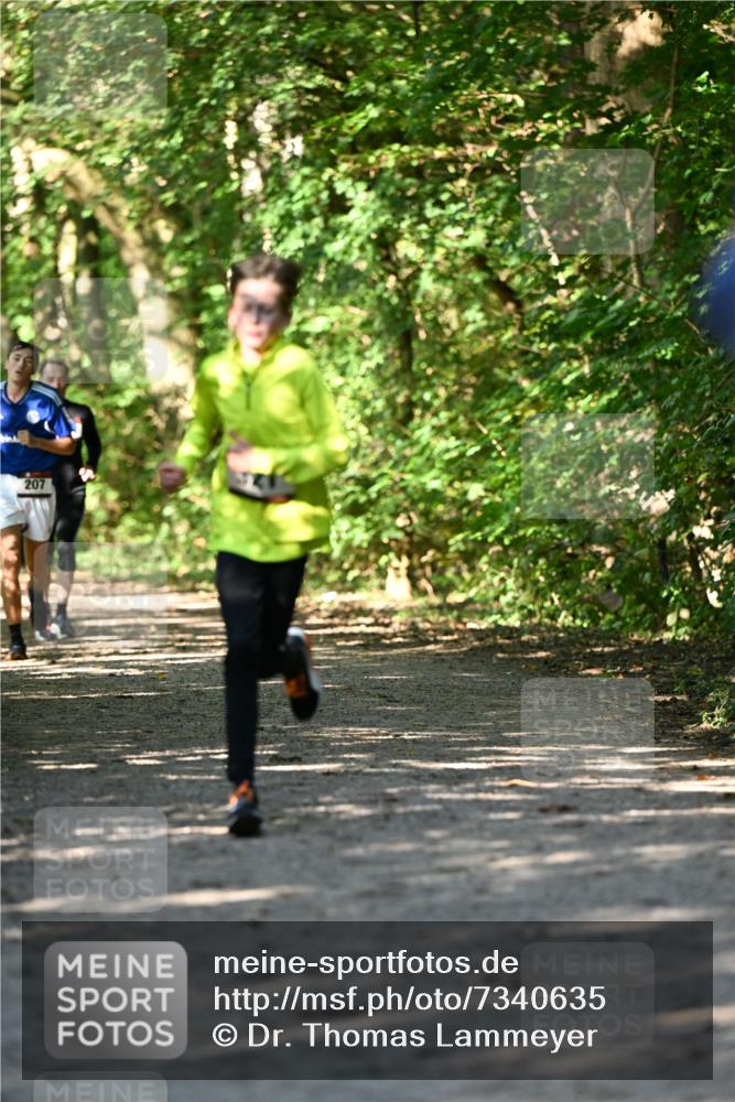 06.10.2024 - Bramfelder Halbmarathon 2024 Dr. Thomas Lammeyer http://msf.ph/oto/7340635 06.10.2024 10:45:18 Laufen 207 meine-sportfotos.de