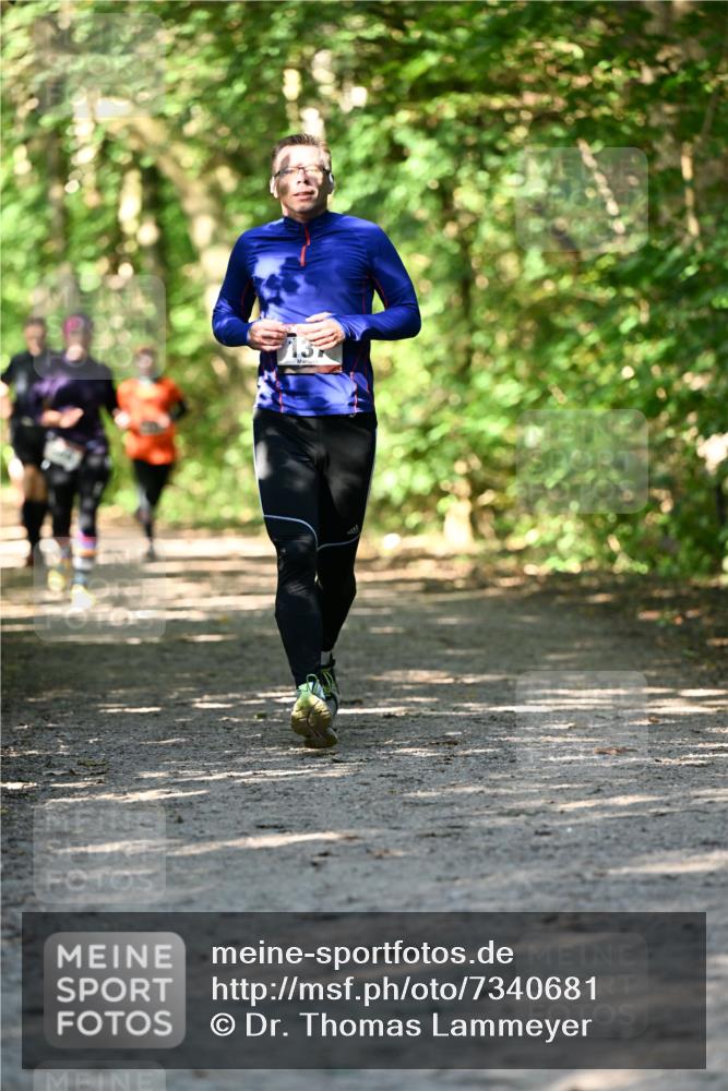 06.10.2024 - Bramfelder Halbmarathon 2024 Dr. Thomas Lammeyer http://msf.ph/oto/7340681 06.10.2024 10:45:53 Laufen  meine-sportfotos.de