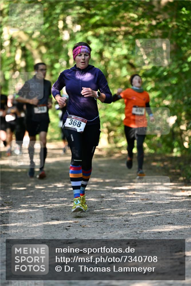 06.10.2024 - Bramfelder Halbmarathon 2024 Dr. Thomas Lammeyer http://msf.ph/oto/7340708 06.10.2024 10:45:58 Laufen 368, 96 meine-sportfotos.de