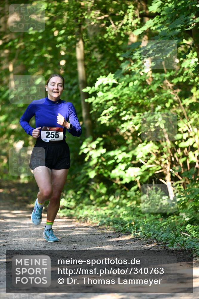 06.10.2024 - Bramfelder Halbmarathon 2024 Dr. Thomas Lammeyer http://msf.ph/oto/7340763 06.10.2024 10:46:14 Laufen 165, 255 meine-sportfotos.de