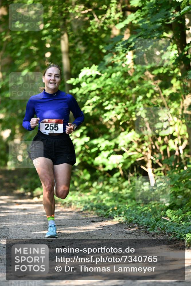 06.10.2024 - Bramfelder Halbmarathon 2024 Dr. Thomas Lammeyer http://msf.ph/oto/7340765 06.10.2024 10:46:15 Laufen 255, 165 meine-sportfotos.de