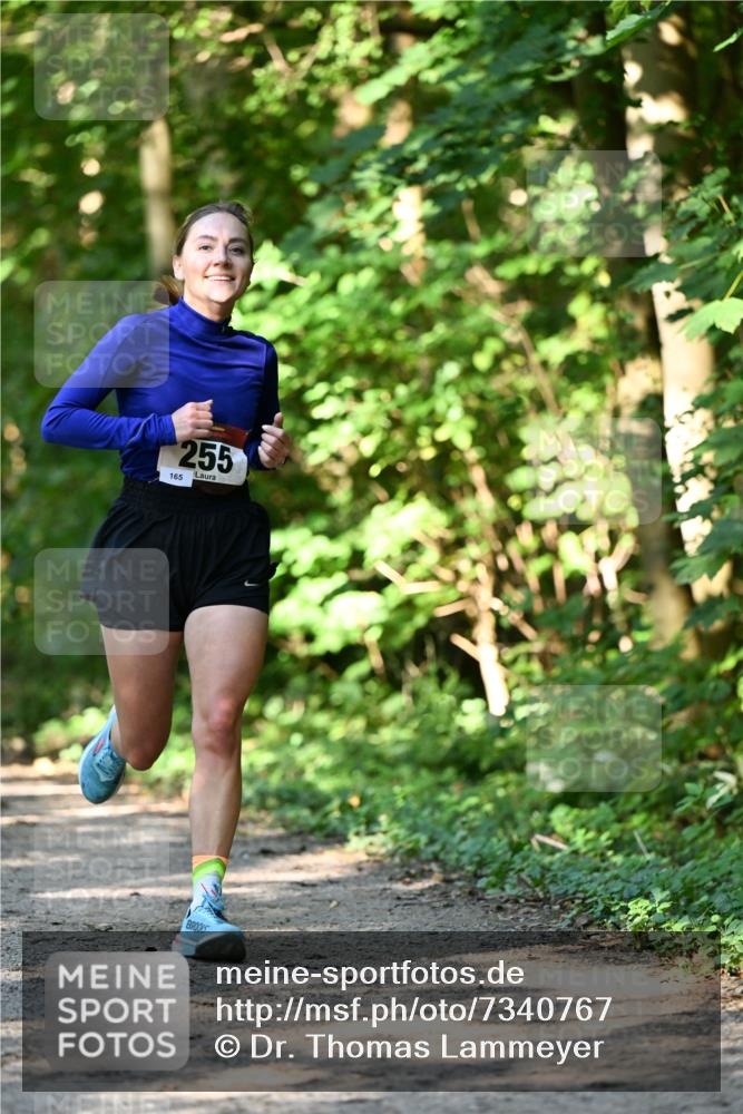 06.10.2024 - Bramfelder Halbmarathon 2024 Dr. Thomas Lammeyer http://msf.ph/oto/7340767 06.10.2024 10:46:15 Laufen 255 meine-sportfotos.de