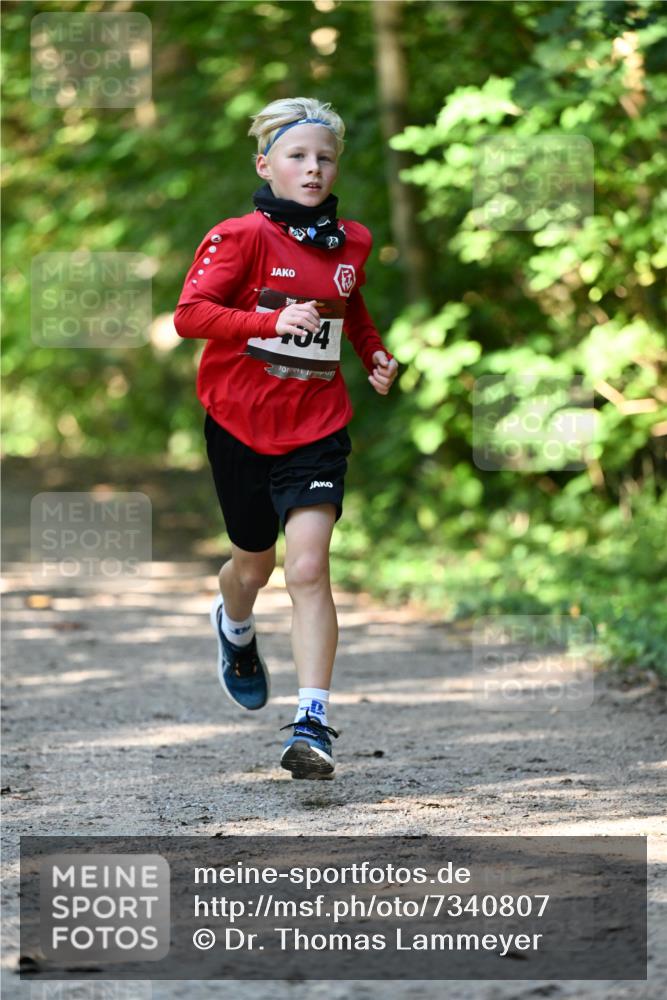 06.10.2024 - Bramfelder Halbmarathon 2024 Dr. Thomas Lammeyer http://msf.ph/oto/7340807 06.10.2024 10:46:26 Laufen 54 meine-sportfotos.de