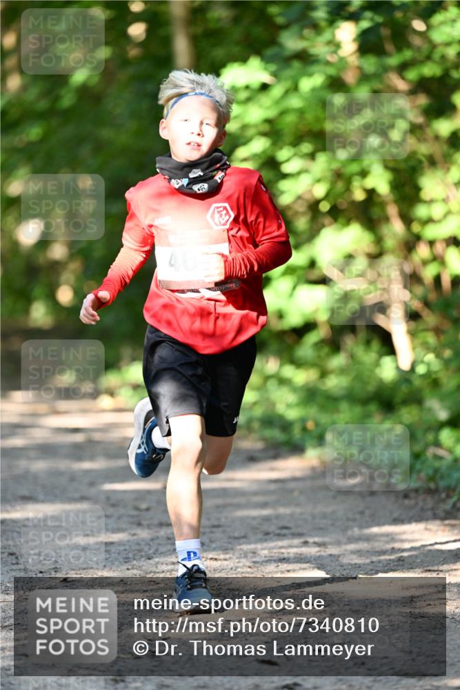 06.10.2024 - Bramfelder Halbmarathon 2024 Dr. Thomas Lammeyer http://msf.ph/oto/7340810 06.10.2024 10:46:26 Laufen  meine-sportfotos.de