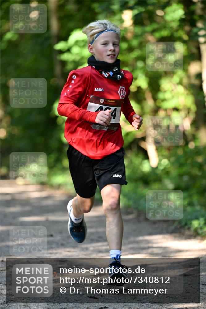06.10.2024 - Bramfelder Halbmarathon 2024 Dr. Thomas Lammeyer http://msf.ph/oto/7340812 06.10.2024 10:46:27 Laufen 724 meine-sportfotos.de