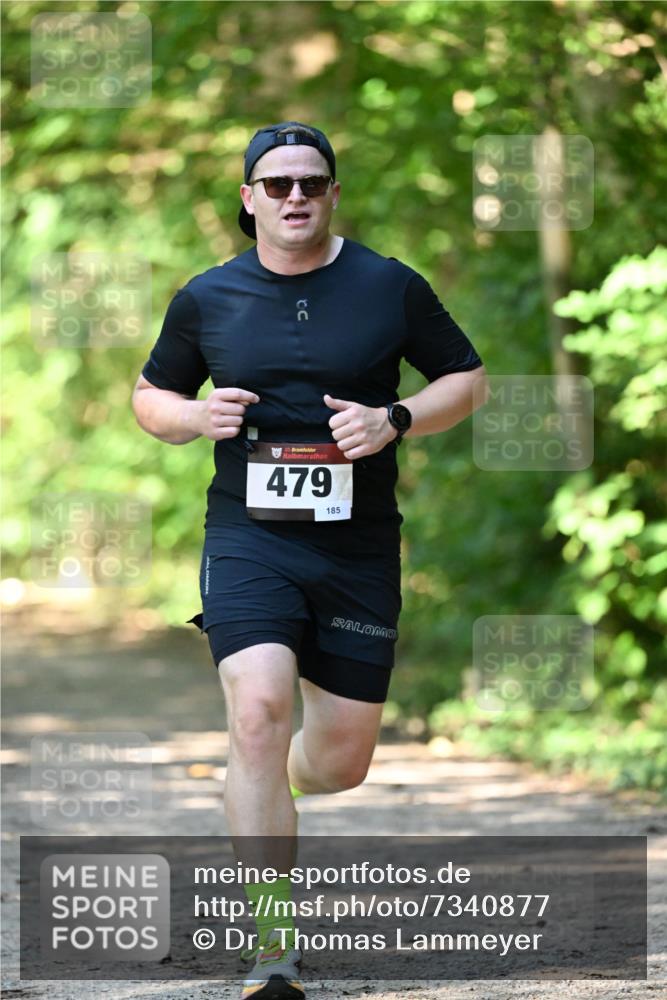 06.10.2024 - Bramfelder Halbmarathon 2024 Dr. Thomas Lammeyer http://msf.ph/oto/7340877 06.10.2024 10:46:42 Laufen 33, 479, 185 meine-sportfotos.de