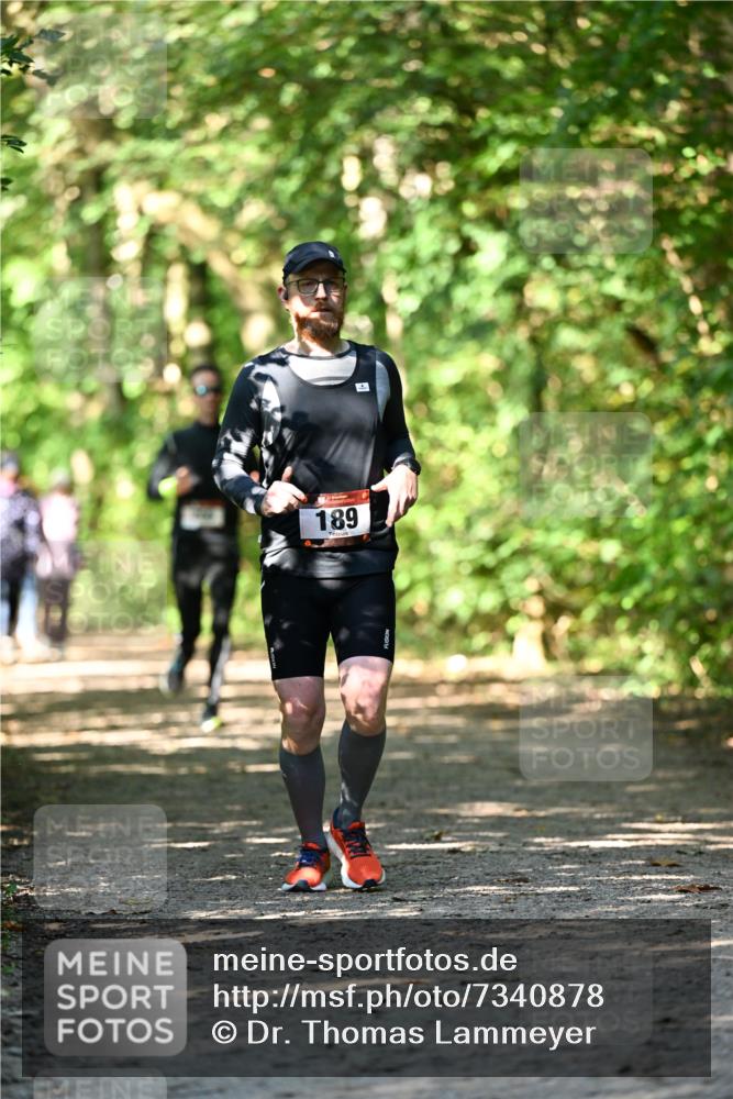 06.10.2024 - Bramfelder Halbmarathon 2024 Dr. Thomas Lammeyer http://msf.ph/oto/7340878 06.10.2024 10:46:43 Laufen 189 meine-sportfotos.de