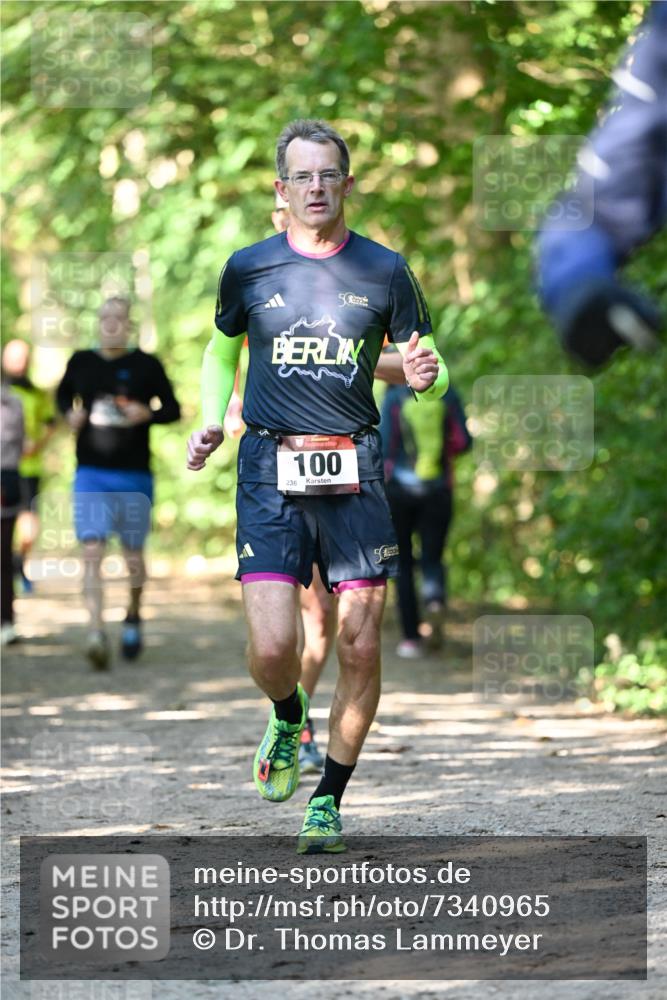 06.10.2024 - Bramfelder Halbmarathon 2024 Dr. Thomas Lammeyer http://msf.ph/oto/7340965 06.10.2024 10:47:16 Laufen 100, 236 meine-sportfotos.de