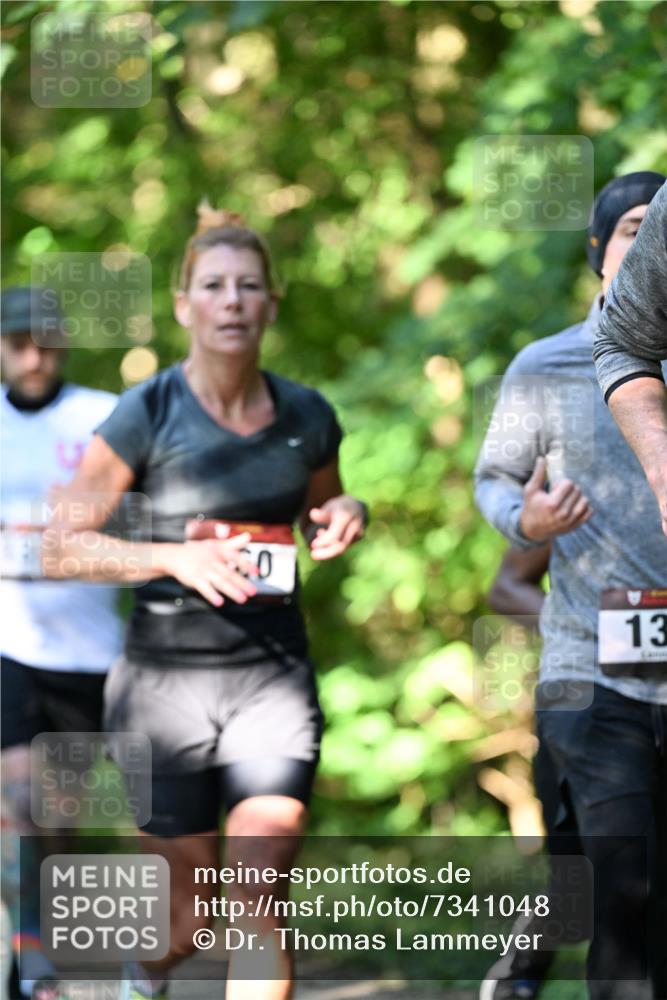 06.10.2024 - Bramfelder Halbmarathon 2024 Dr. Thomas Lammeyer http://msf.ph/oto/7341048 06.10.2024 10:47:36 Laufen 20, 13 meine-sportfotos.de