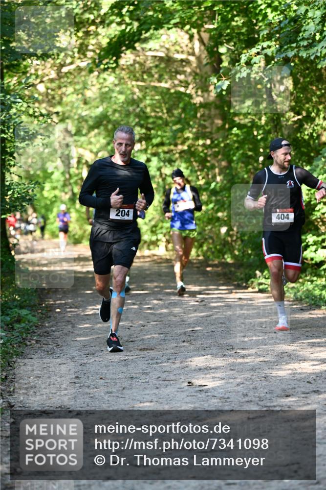 06.10.2024 - Bramfelder Halbmarathon 2024 Dr. Thomas Lammeyer http://msf.ph/oto/7341098 06.10.2024 10:47:57 Laufen 204, 404 meine-sportfotos.de