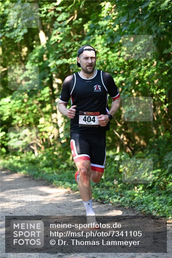 06.10.2024 - Bramfelder Halbmarathon 2024 Dr. Thomas Lammeyer http://msf.ph/oto/7341105 06.10.2024 10:47:58 Laufen 404 meine-sportfotos.de
