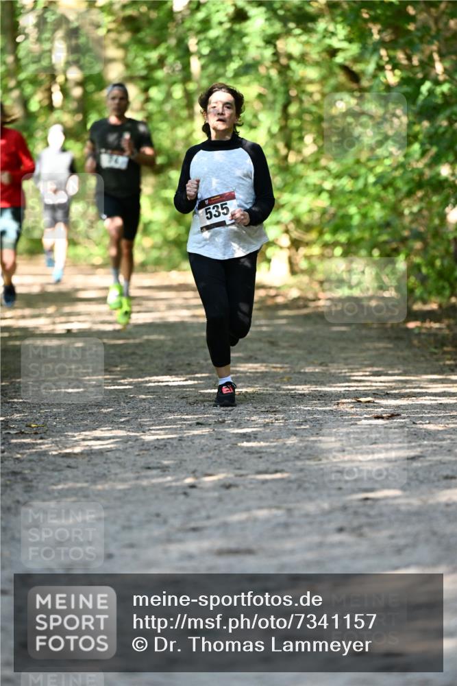 06.10.2024 - Bramfelder Halbmarathon 2024 Dr. Thomas Lammeyer http://msf.ph/oto/7341157 06.10.2024 10:48:12 Laufen 535 meine-sportfotos.de