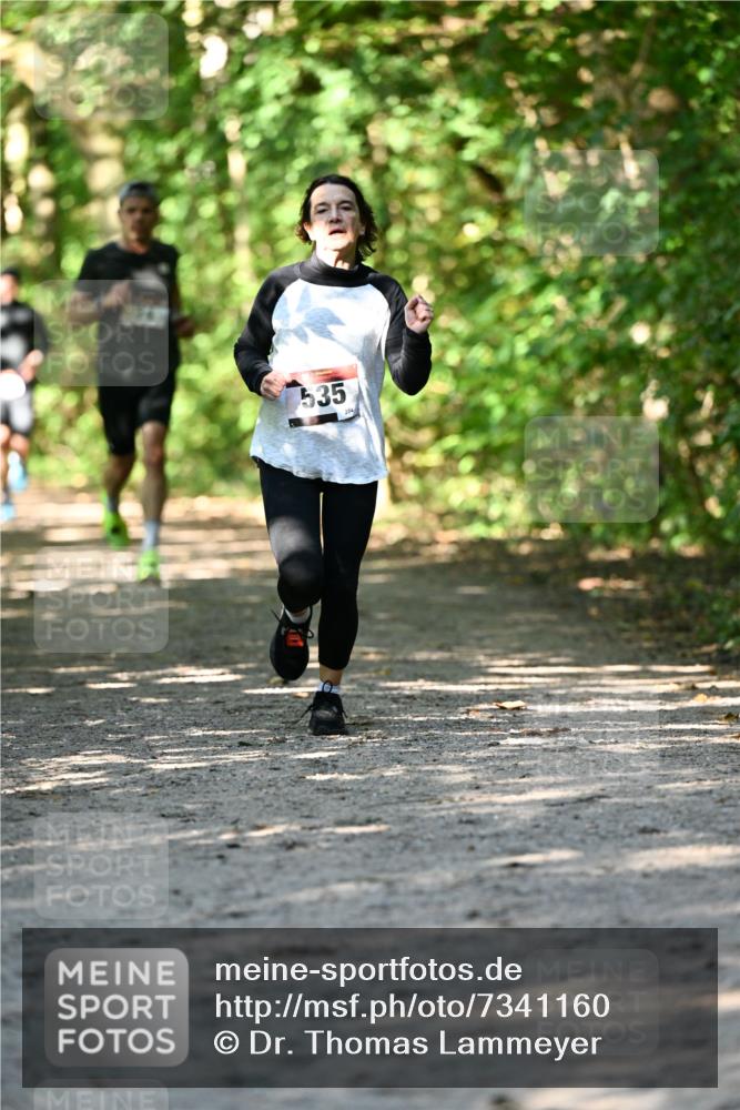 06.10.2024 - Bramfelder Halbmarathon 2024 Dr. Thomas Lammeyer http://msf.ph/oto/7341160 06.10.2024 10:48:12 Laufen 535 meine-sportfotos.de