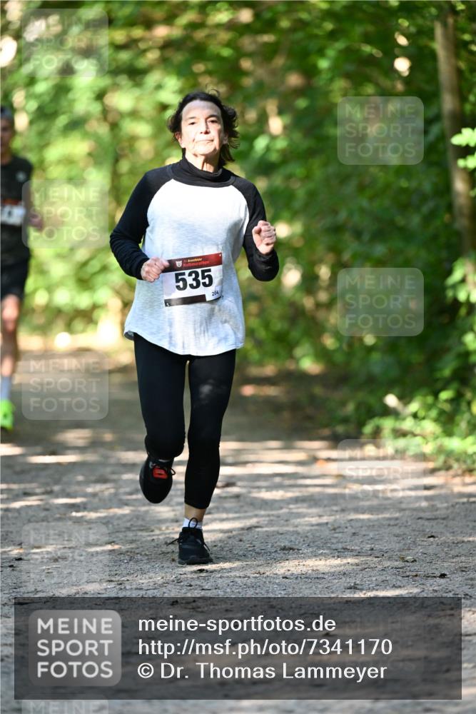 06.10.2024 - Bramfelder Halbmarathon 2024 Dr. Thomas Lammeyer http://msf.ph/oto/7341170 06.10.2024 10:48:13 Laufen 535, 204 meine-sportfotos.de
