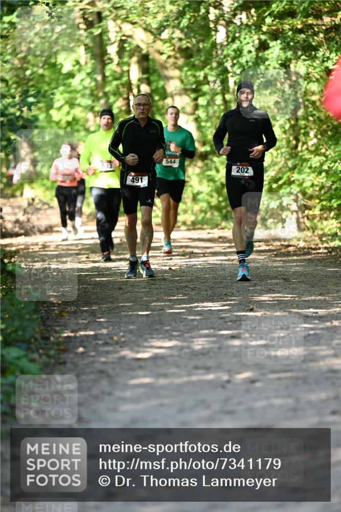 06.10.2024 - Bramfelder Halbmarathon 2024 Dr. Thomas Lammeyer http://msf.ph/oto/7341179 06.10.2024 10:48:18 Laufen 491, 544, 202 meine-sportfotos.de