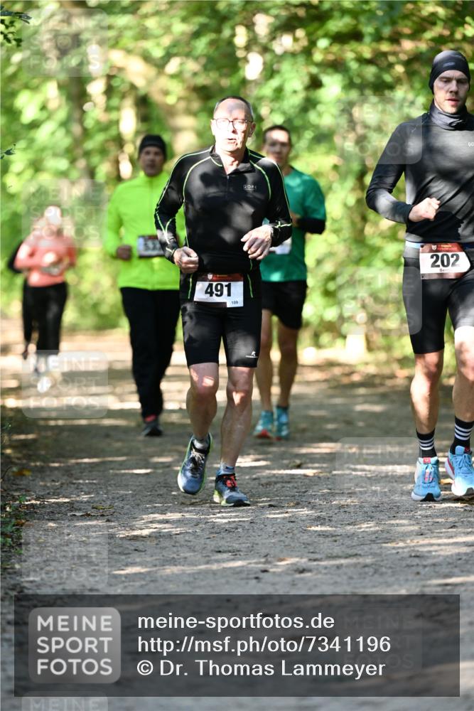 06.10.2024 - Bramfelder Halbmarathon 2024 Dr. Thomas Lammeyer http://msf.ph/oto/7341196 06.10.2024 10:48:21 Laufen 491, 202 meine-sportfotos.de