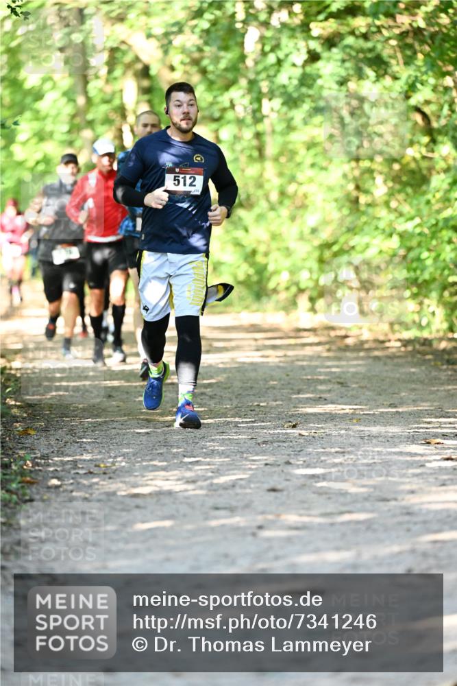 06.10.2024 - Bramfelder Halbmarathon 2024 Dr. Thomas Lammeyer http://msf.ph/oto/7341246 06.10.2024 10:48:40 Laufen 512, 155 meine-sportfotos.de