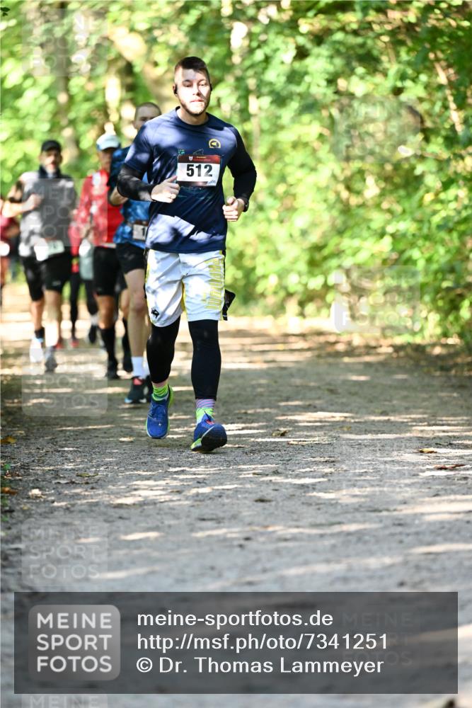 06.10.2024 - Bramfelder Halbmarathon 2024 Dr. Thomas Lammeyer http://msf.ph/oto/7341251 06.10.2024 10:48:41 Laufen 512 meine-sportfotos.de