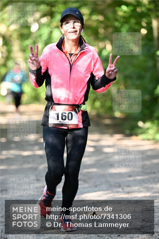 06.10.2024 - Bramfelder Halbmarathon 2024 Dr. Thomas Lammeyer http://msf.ph/oto/7341306 06.10.2024 10:48:52 Laufen 160 meine-sportfotos.de