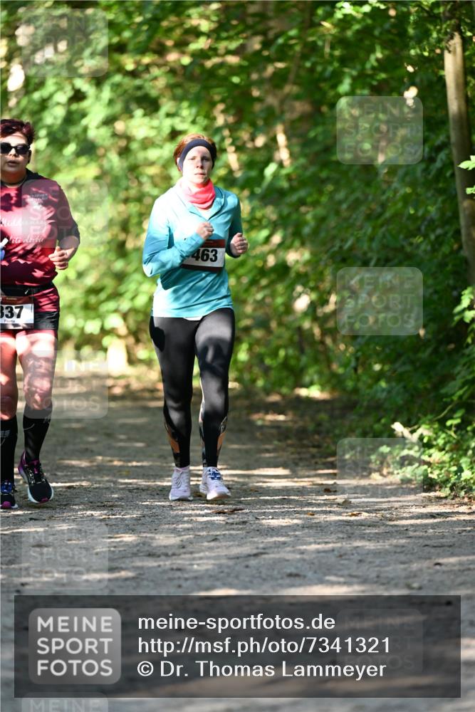 06.10.2024 - Bramfelder Halbmarathon 2024 Dr. Thomas Lammeyer http://msf.ph/oto/7341321 06.10.2024 10:48:56 Laufen 463, 337 meine-sportfotos.de