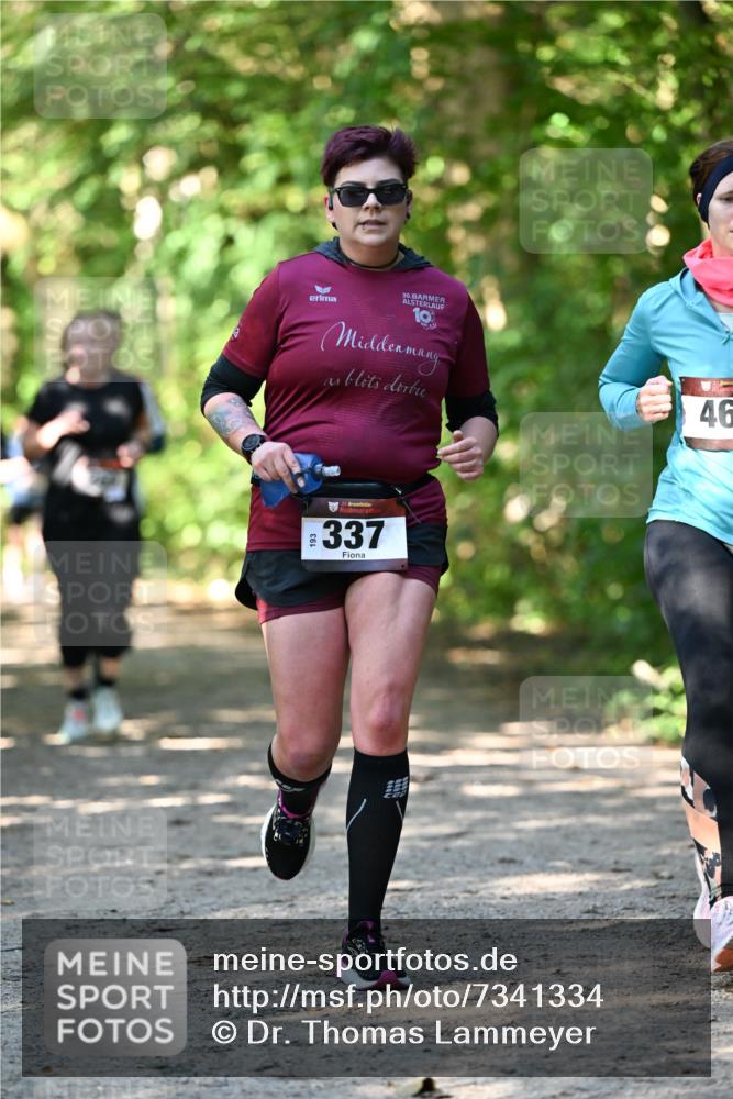 06.10.2024 - Bramfelder Halbmarathon 2024 Dr. Thomas Lammeyer http://msf.ph/oto/7341334 06.10.2024 10:48:59 Laufen 193, 30, 33, 337, 46 meine-sportfotos.de