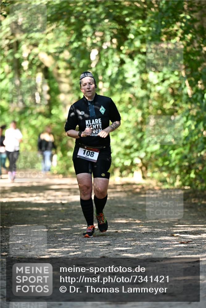 06.10.2024 - Bramfelder Halbmarathon 2024 Dr. Thomas Lammeyer http://msf.ph/oto/7341421 06.10.2024 10:49:27 Laufen 108 meine-sportfotos.de
